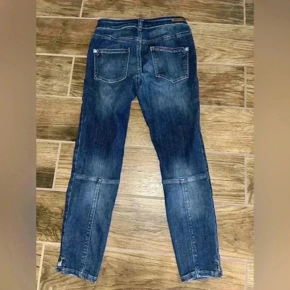 Pilcro and the Letterpress Anthropologie jeans - Picture 2 of 4